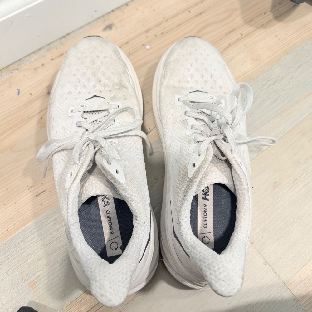 Hoka One One Clifton 9 Women 8.5 B White Road Running Shoes Sneakers